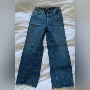 BDG Vintage Wide Leg High-Rise Size 26 Jeans